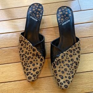Chicos mule shoes animal print and black leather